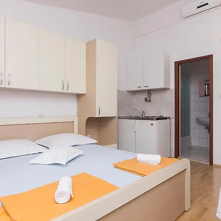 Apartment Nada *
