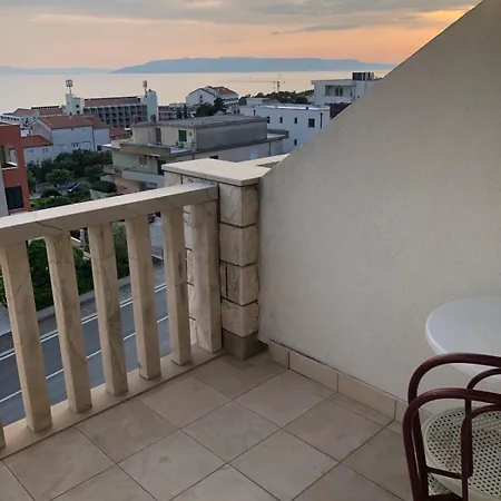 Nada * Makarska