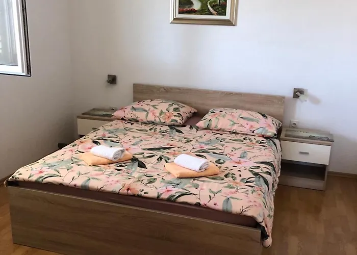 Nada Apartament *