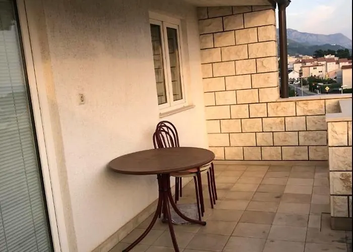 Апартаменти Nada Макарська